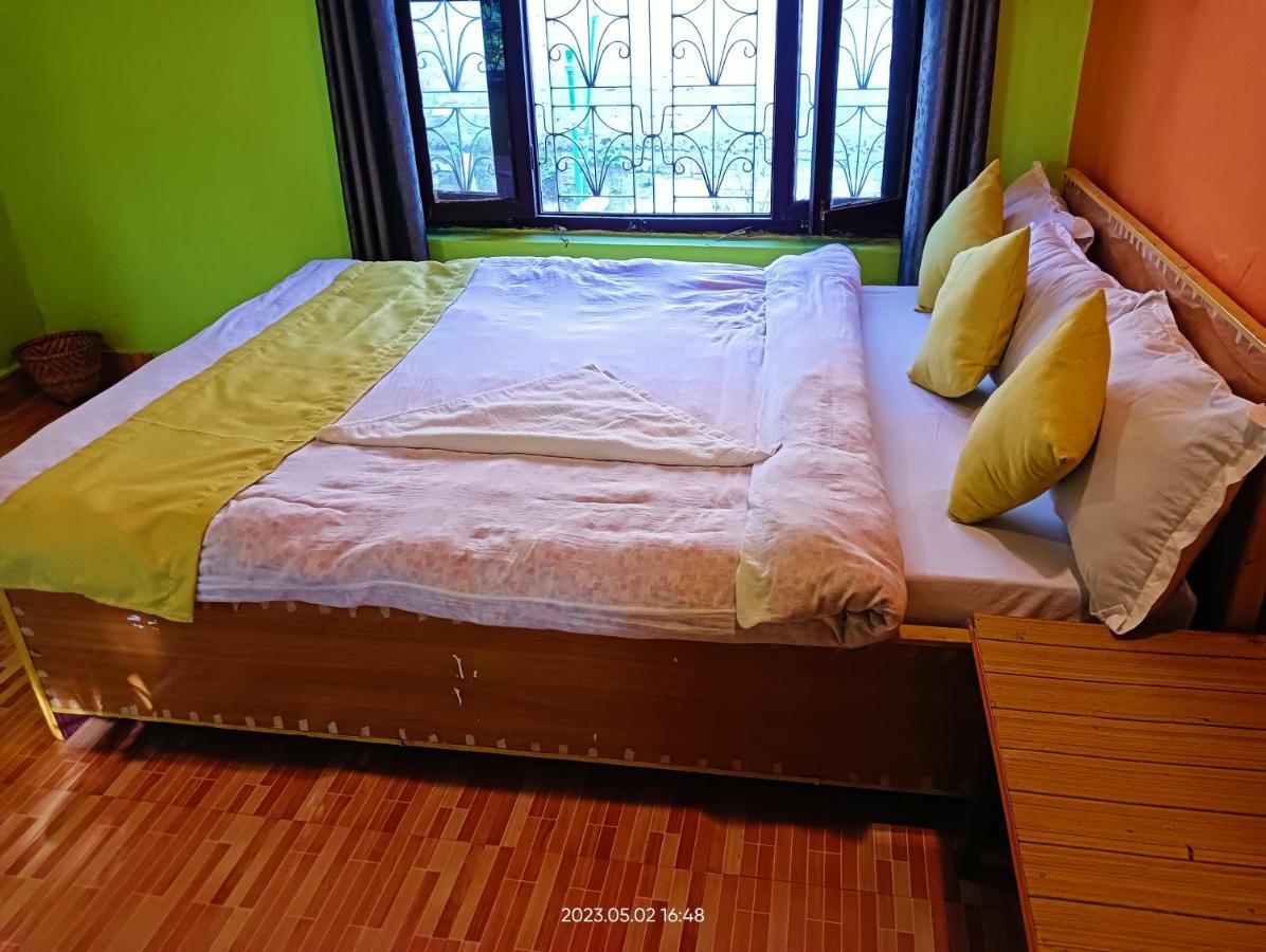 Hotel Butterfly - Peaceful Garden For Nature Lovers Sauraha Luaran gambar