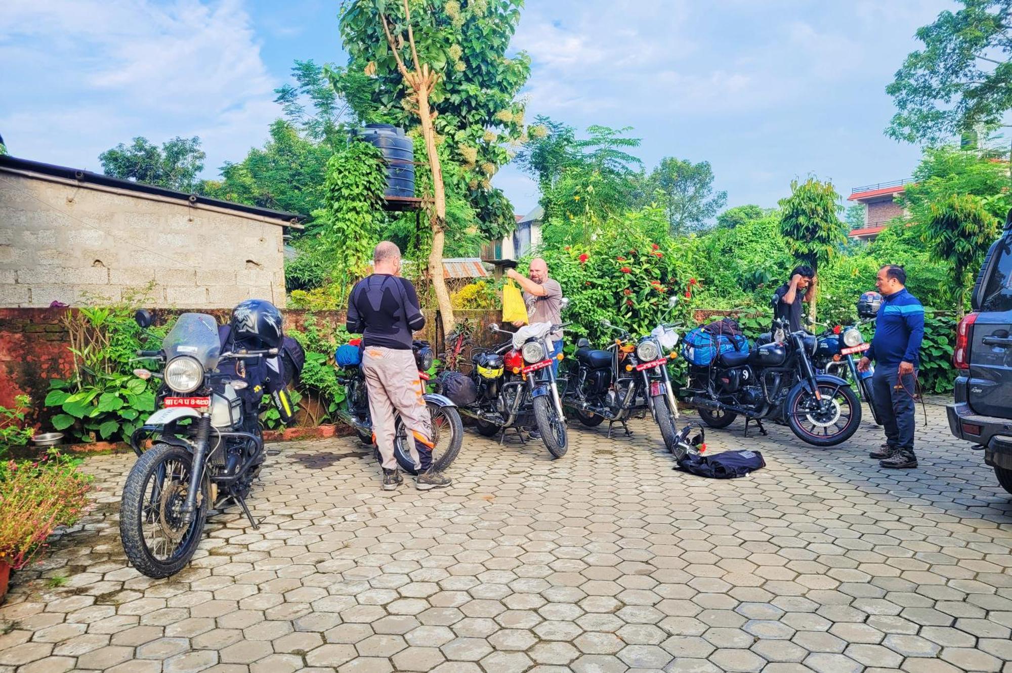 Hotel Butterfly - Peaceful Garden For Nature Lovers Sauraha Luaran gambar